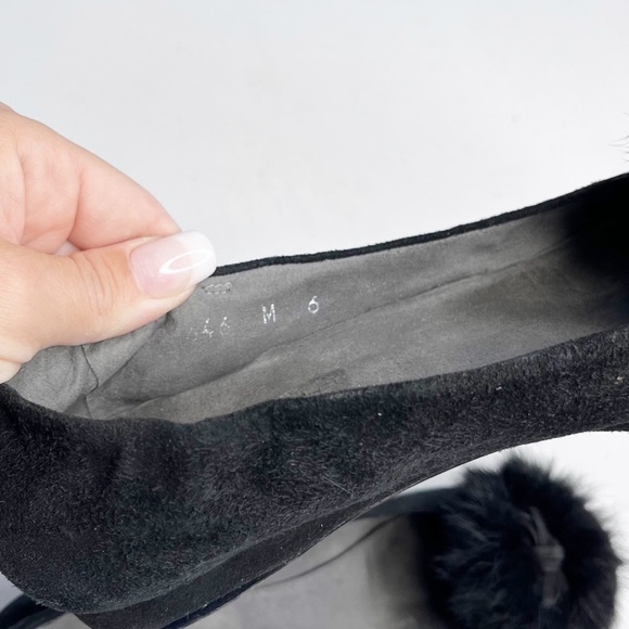 Stuart Weitzman Black Leather Ballet Fur Pom Pom Sz 6 - Picture 7 of 8